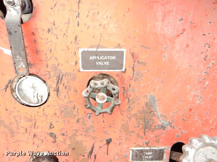 image for item DE0014 1993 Crafco EZ Pour melter applicator