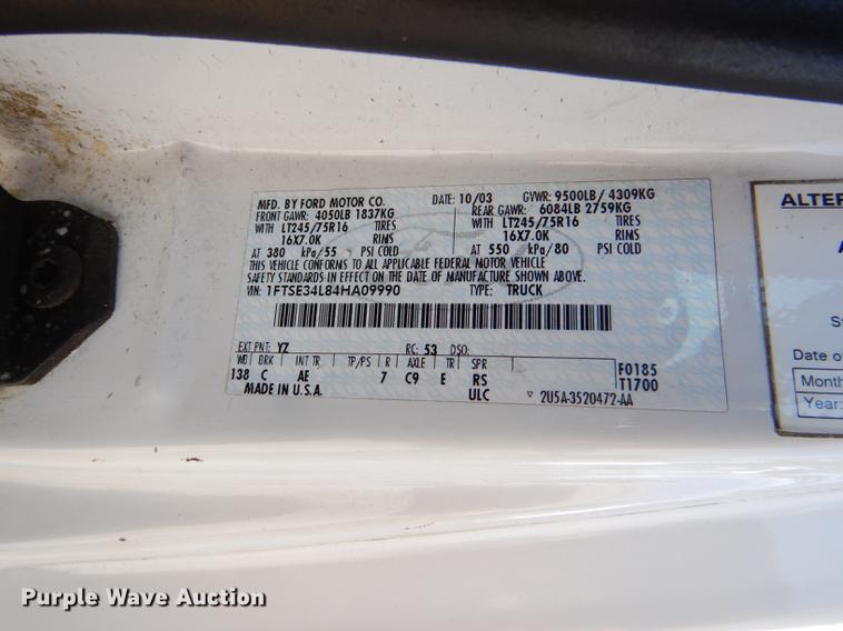 image for item DE0043 2004 Ford E350 Super Duty van