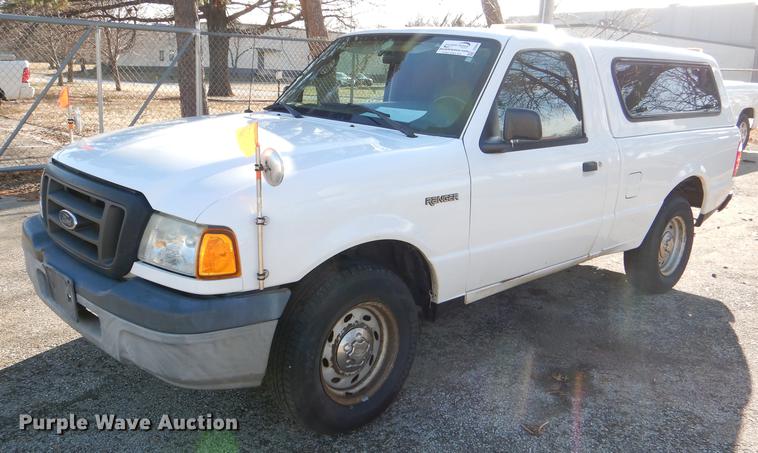 image for item DE0044 2005 Ford Ranger pickup truck
