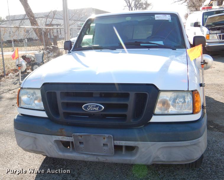 image for item DE0044 2005 Ford Ranger pickup truck
