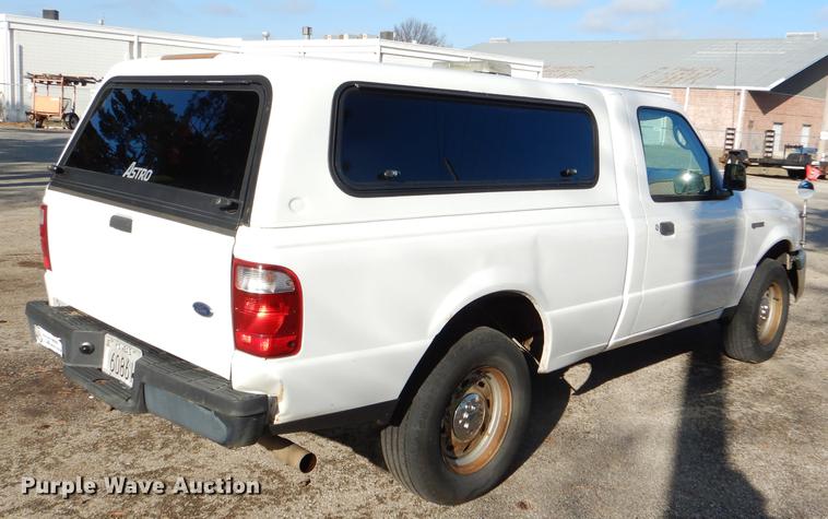 image for item DE0044 2005 Ford Ranger pickup truck