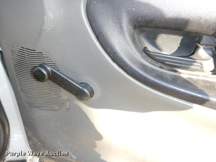 image for item DE0044 2005 Ford Ranger pickup truck