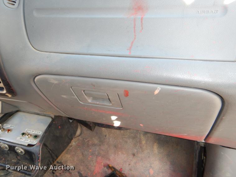 image for item DE0044 2005 Ford Ranger pickup truck