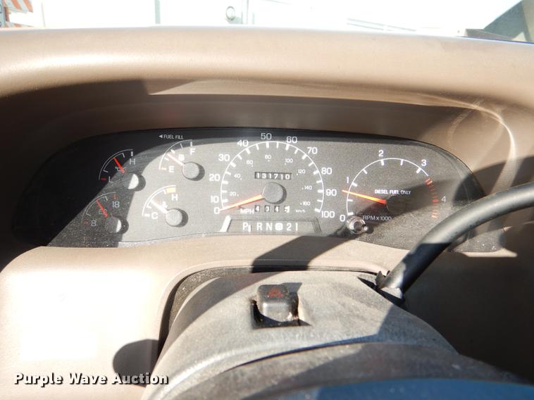 image for item DE0045 1999 Ford F450 Super Duty XL utility truck