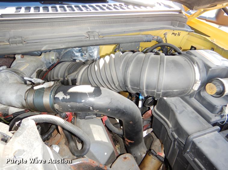 image for item DE0045 1999 Ford F450 Super Duty XL utility truck