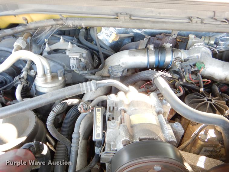 image for item DE0045 1999 Ford F450 Super Duty XL utility truck