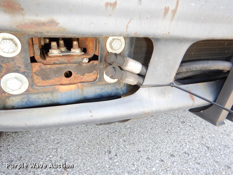 image for item DE0045 1999 Ford F450 Super Duty XL utility truck