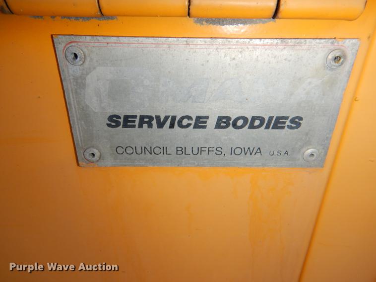 image for item DE0045 1999 Ford F450 Super Duty XL utility truck