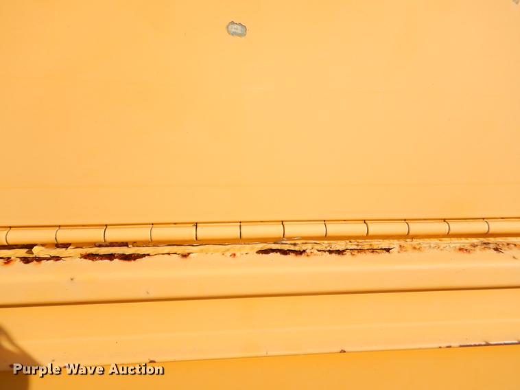 image for item DE0045 1999 Ford F450 Super Duty XL utility truck