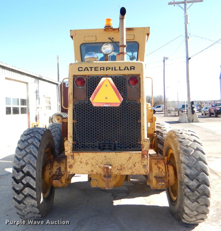 image for item DE0047 1983 Caterpillar 120G motor grader
