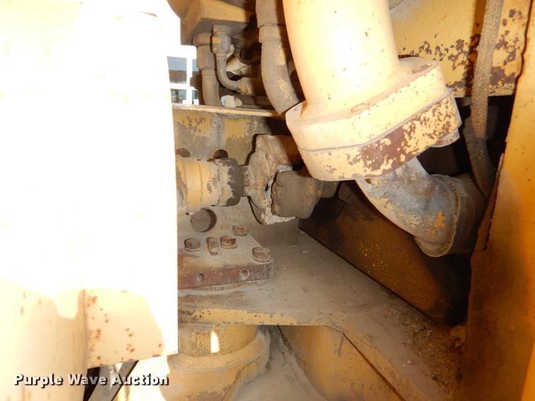 image for item DE0047 1983 Caterpillar 120G motor grader