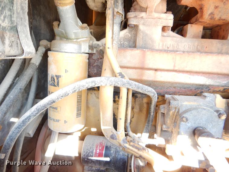 image for item DE0047 1983 Caterpillar 120G motor grader