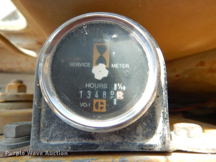 image for item DE0047 1983 Caterpillar 120G motor grader