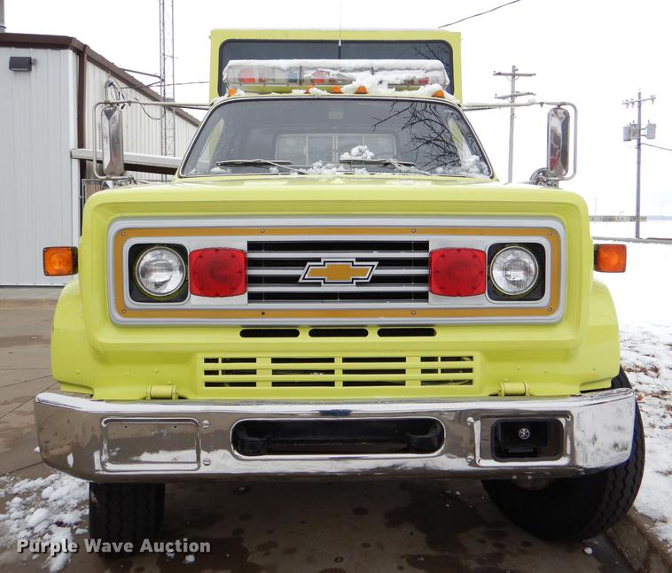 image for item DE0049 1988 Chevrolet C70 Custom Deluxe fire truck