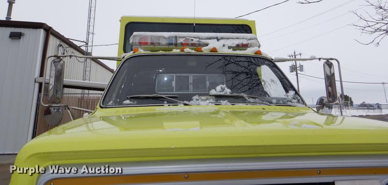 image for item DE0049 1988 Chevrolet C70 Custom Deluxe fire truck