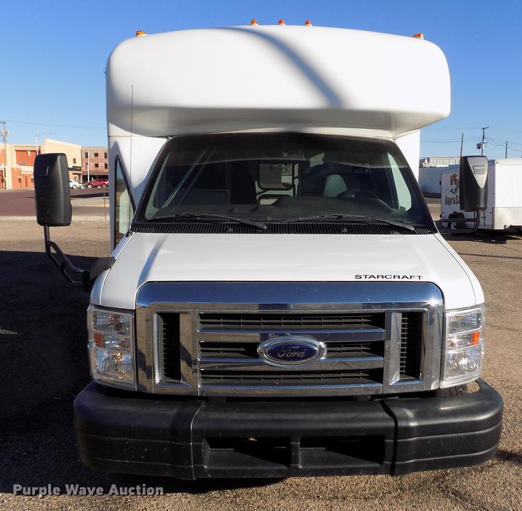image for item DE0420 2009 Ford E350 Starcraft shuttle bus