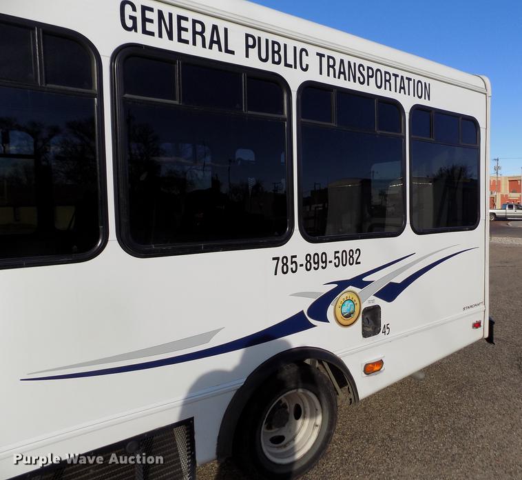 image for item DE0420 2009 Ford E350 Starcraft shuttle bus