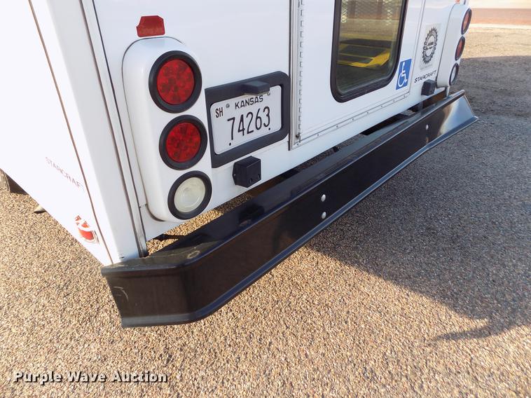 image for item DE0420 2009 Ford E350 Starcraft shuttle bus