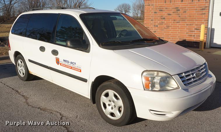 image for item DE3350 2007 Ford Freestar van