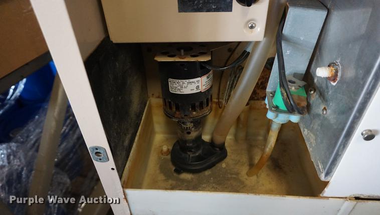 image for item DE3351 Scotsman CME500AE ice machine