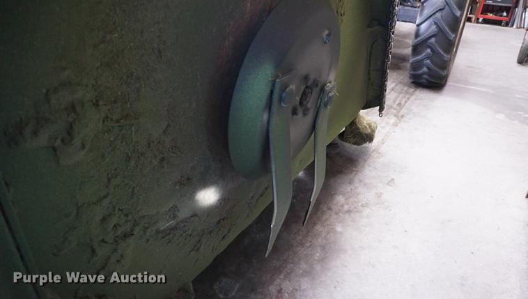 image for item DE3352 Rhino batwing rotary mower