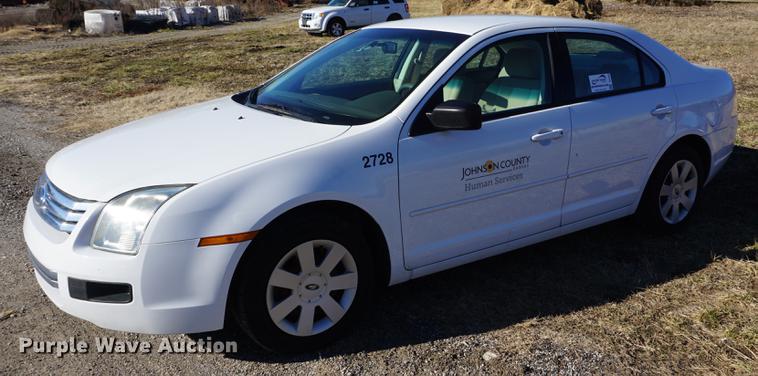 image for item DE3355 2007 Ford Fusion