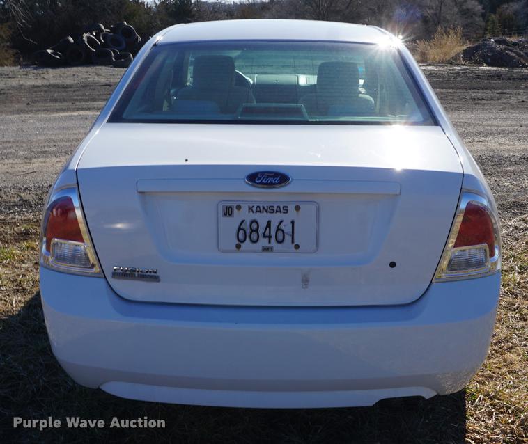image for item DE3355 2007 Ford Fusion