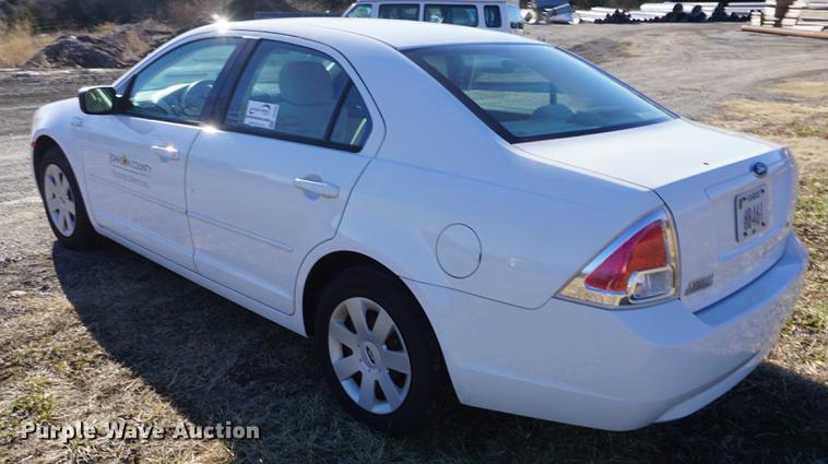 image for item DE3355 2007 Ford Fusion