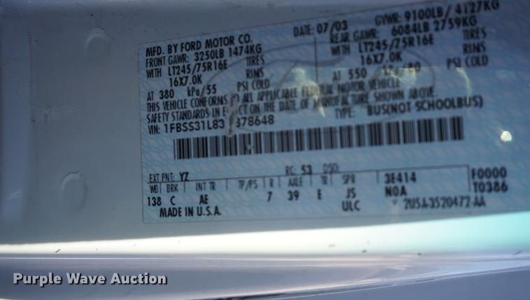 image for item DE3356 2003 Ford E350 Super Duty van