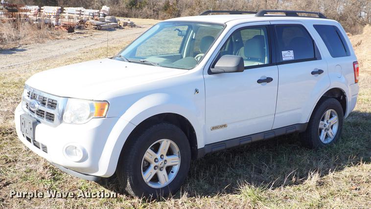 image for item DE3357 2008 Ford Escape Hybrid SUV