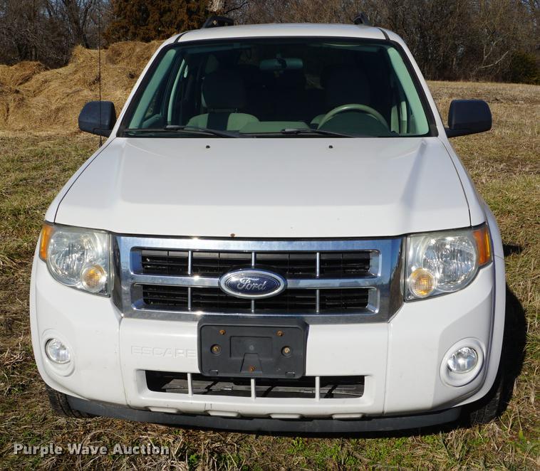 image for item DE3357 2008 Ford Escape Hybrid SUV
