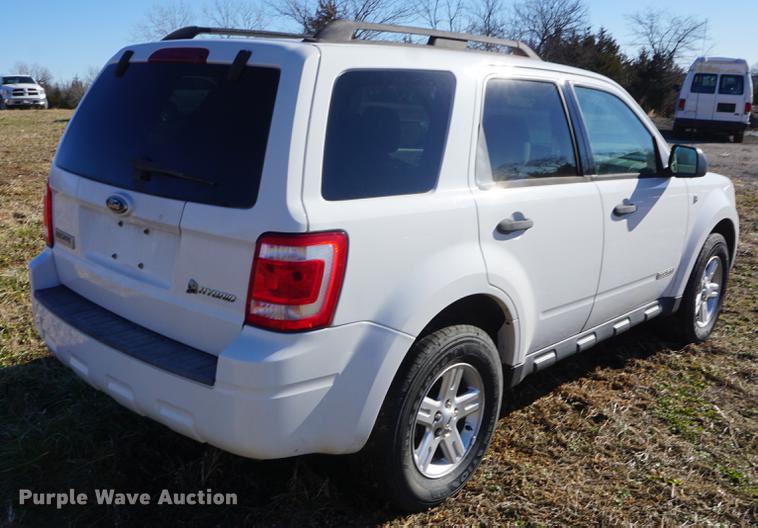 image for item DE3357 2008 Ford Escape Hybrid SUV
