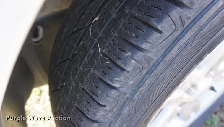 image for item DE3357 2008 Ford Escape Hybrid SUV