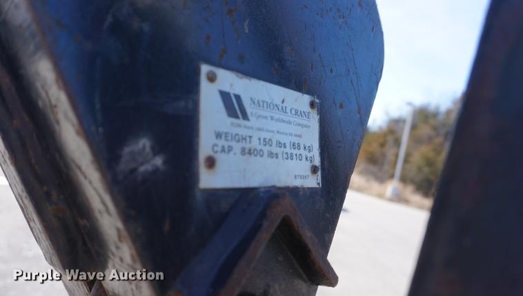 image for item DE3359 1989 International S2500 crane truck