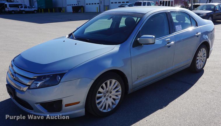 image for item DE3360 2011 Ford Fusion Hybrid