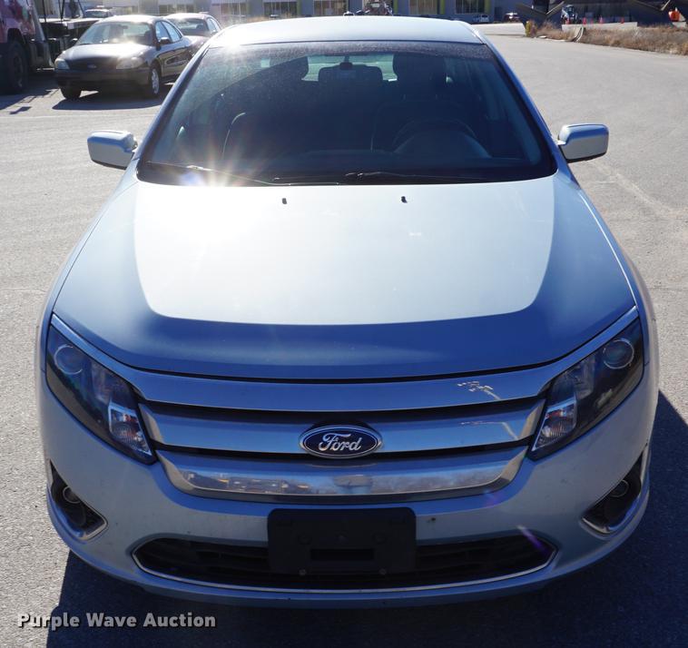 image for item DE3360 2011 Ford Fusion Hybrid