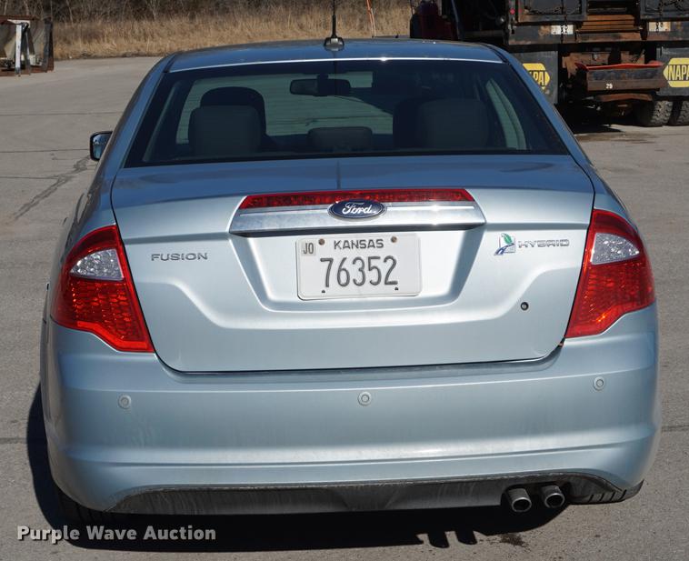 image for item DE3360 2011 Ford Fusion Hybrid