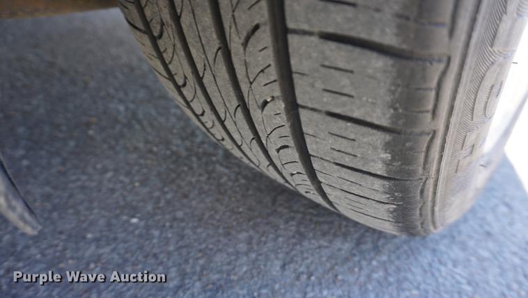 image for item DE3360 2011 Ford Fusion Hybrid