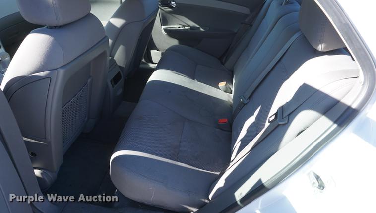 image for item DE3363 2009 Chevrolet Malibu Hybrid