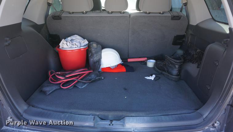 image for item DE3366 2005 Ford Escape Hybrid SUV