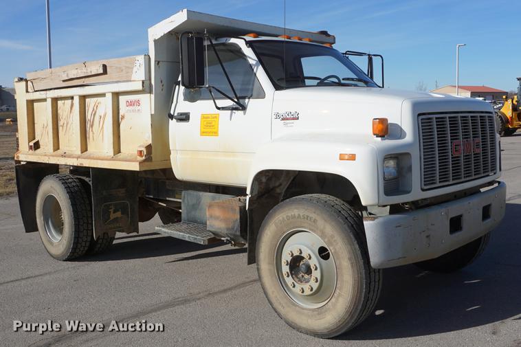 image for item DE3368 1991 GMC TopKick C5500 dump truck