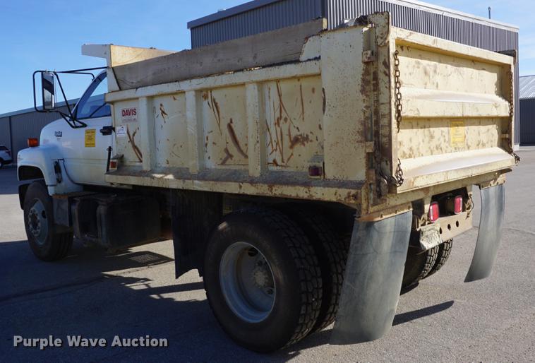 image for item DE3368 1991 GMC TopKick C5500 dump truck