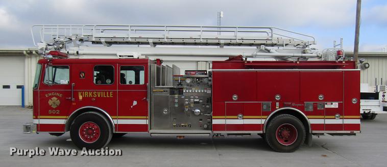 image for item DE5929 1994 Seagrave fire truck