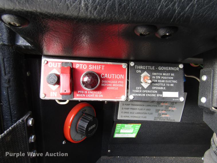 image for item DE5929 1994 Seagrave fire truck