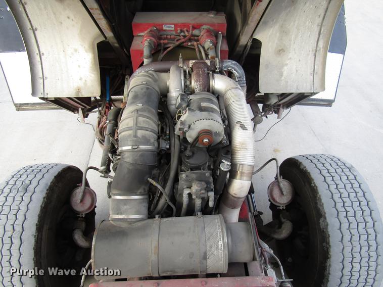 image for item DE5929 1994 Seagrave fire truck