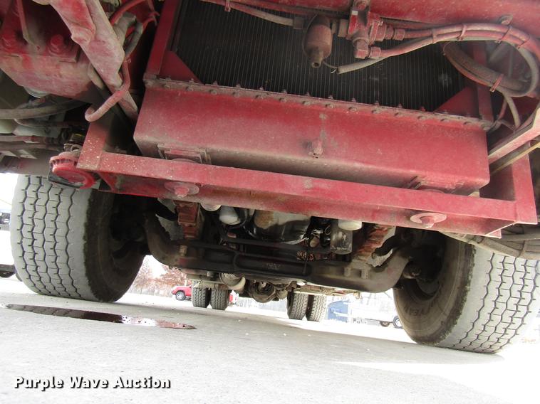 image for item DE5929 1994 Seagrave fire truck