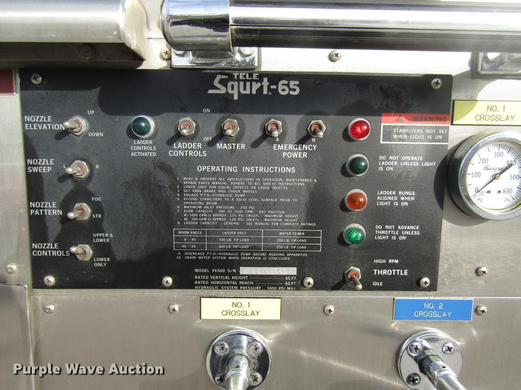 image for item DE5929 1994 Seagrave fire truck