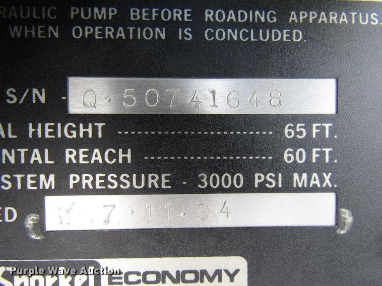 image for item DE5929 1994 Seagrave fire truck