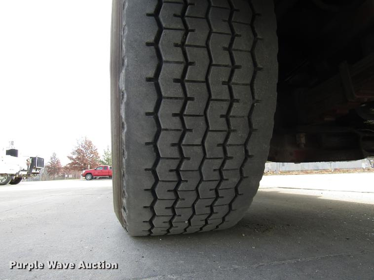 image for item DE5929 1994 Seagrave fire truck