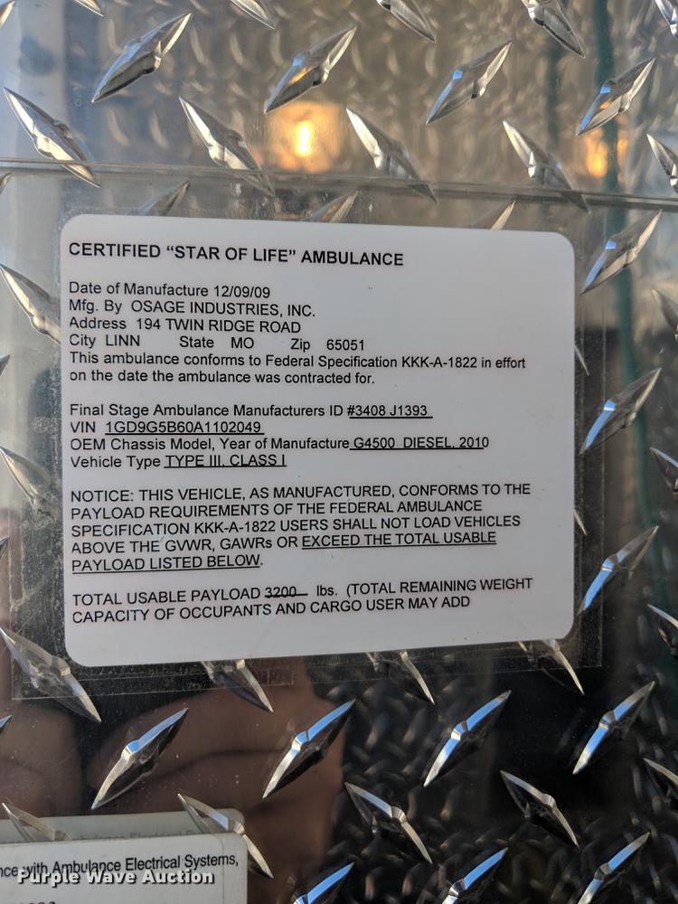 image for item DF1337 2010 GMC Savana G4500 ambulance